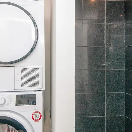 4 Person In Hejls-by Traum