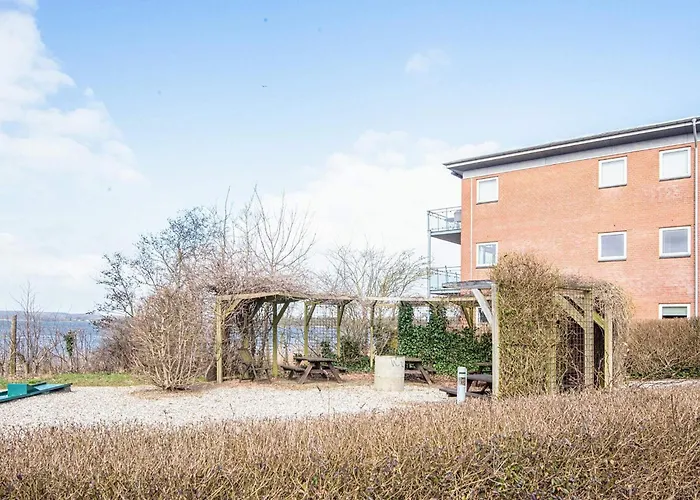 4 Person In Hejls-by Traum * Hejls